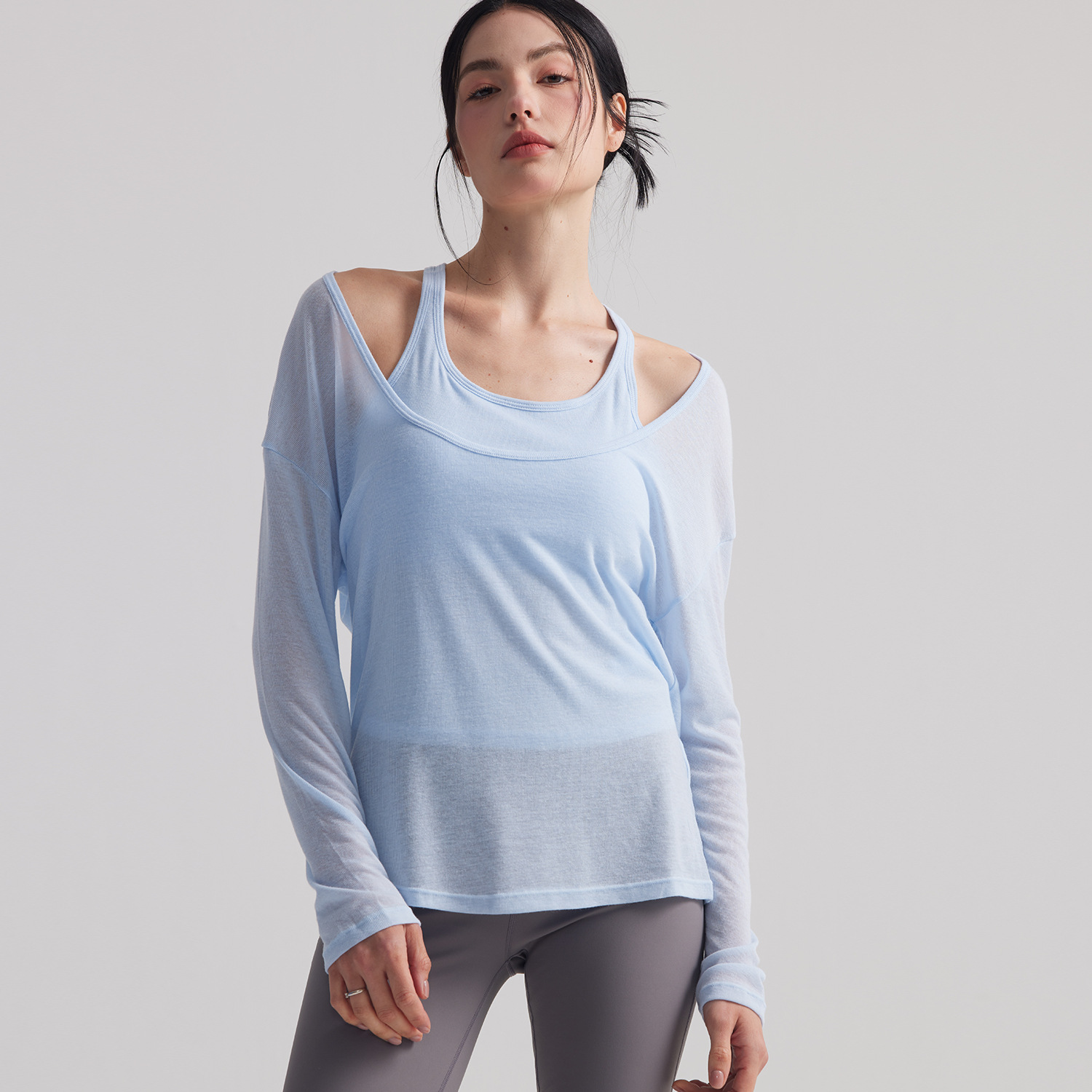 女性用ルーズセミシアー長袖アスレチックヨガチュニックトップピ - Pilates Yoga And Gym のレビューと価格
