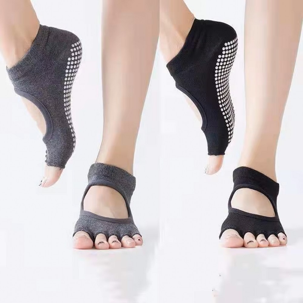背中が開いた五本指タイプのヨガソックス。通気性に優れた、ピラ - Pilates And Yoga Studio のレビューと価格